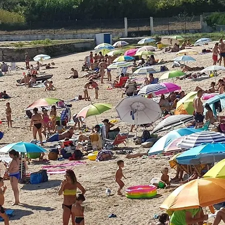 En Primera Linea De Playa * Ribeira